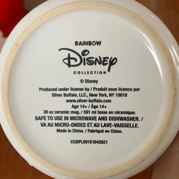NWOT Disney Mickey and Friends Camper Mug Rainbow Collection - Picture 5 of 6